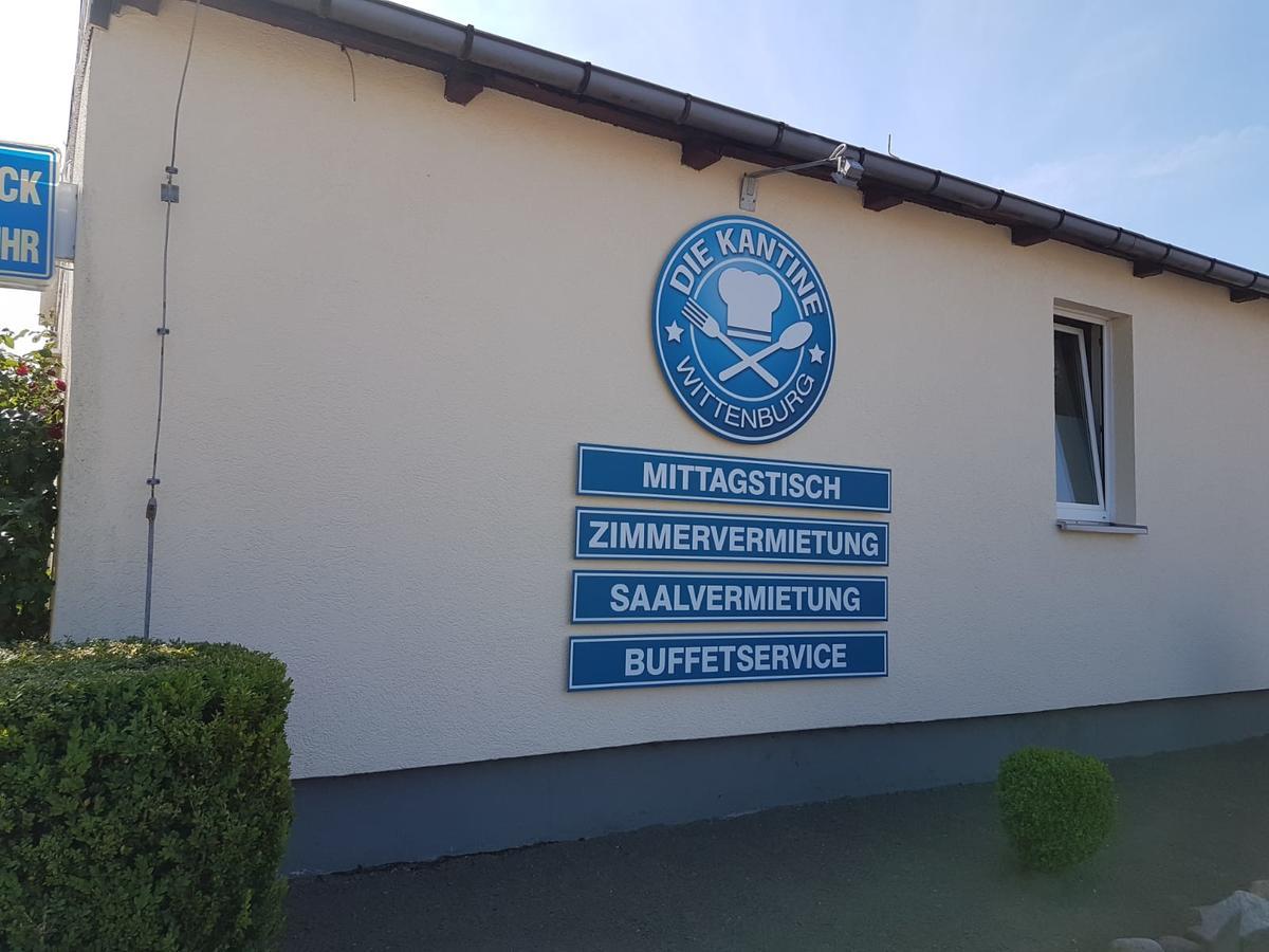 Die Kantine Wittenburg Zimmervermietung Und Hostel Buitenkant foto